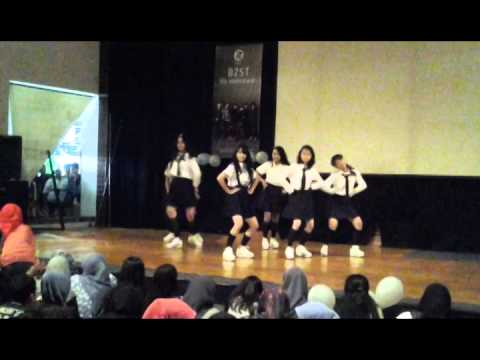 Apple - NoNoNo + Mr.Chu at Museum Bank Mandiri 5th B2ST Anniversarry (141109)