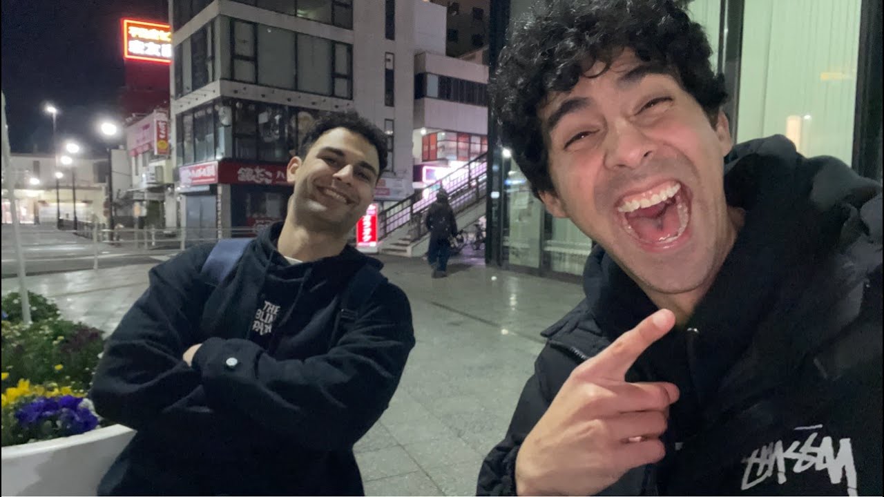 Domingo 12:00am en Japon 🇯🇵