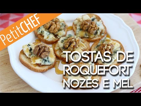 Tosta/Torrada Roquefort com Nozes e Mel.