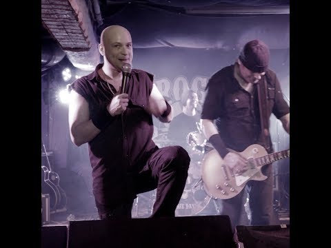 MAXXWELL: Raise Your Fist - live in the Bastard Club Osnabrück - 2019-10-30