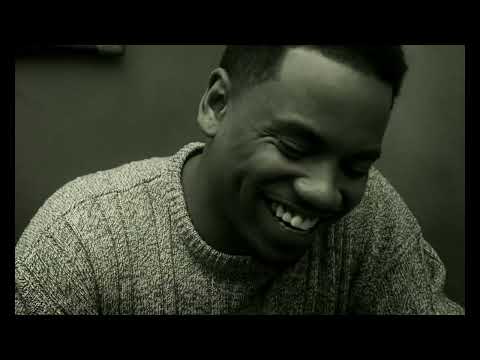 Adele performing Hello