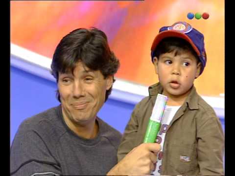 El Show Musical De Los Chicos, Nicolás Canta Pimpinela - Videomatch