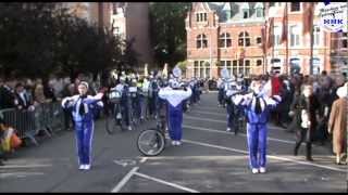 preview picture of video 'Optocht in Comines, Frankrijk 2012 - Optreden Marching and Cycling Band HHK'