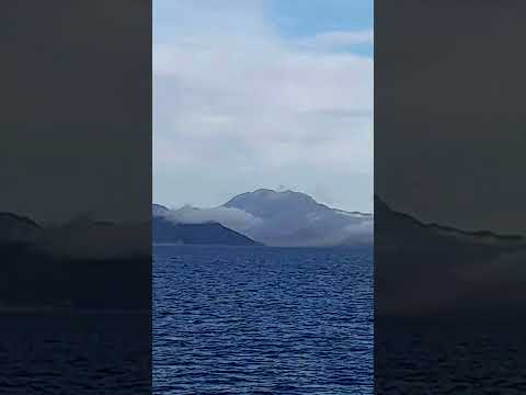 Navegando hacia puerto cisnes #soydecarahue #patagoniachilena #carreteraaustral #aysén