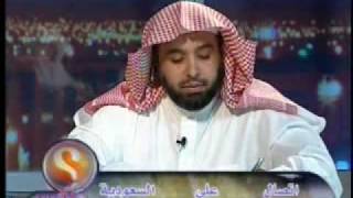 صورة المفاضلة بين قراءة الصائم للقرآن وقراءة المفطر