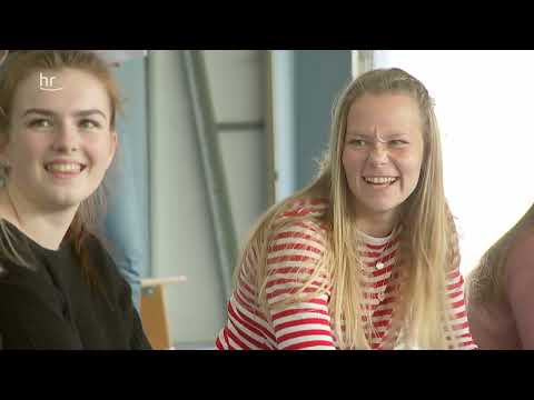 Die Gardetänzerinnen - Wie Corona Träume zerstörte (2/2)