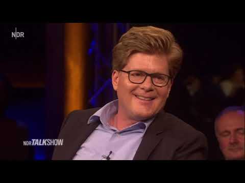 Ulrich Tukur ist hochbegabt! - Herr Schröder bei der NDR-Talkshow