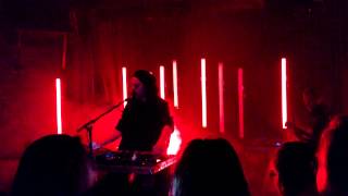 Bloodflows by SOHN live (4K)
