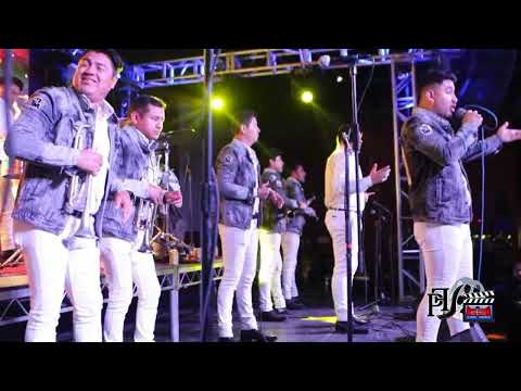 Banda Tierra Mojada - Pinotepa  ((en vivo en Vaqueros Nigthclub Hollywood CA))