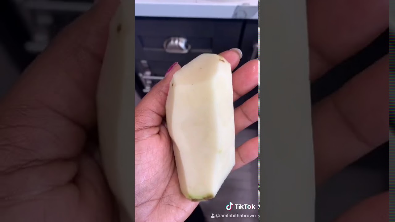 The cheesiest vegan macaroni and cheese and my daughter’s favorite!