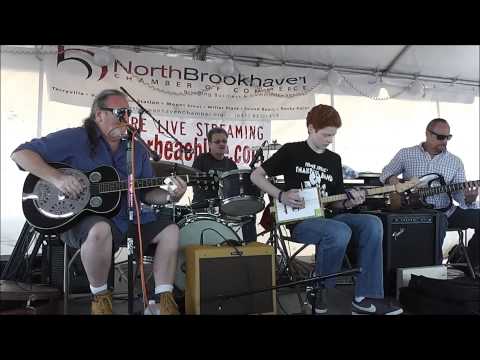 CASEY BARON AND THE KERRY KEARNEY BAND Clip 1 Cedar Beach,NY Music Festival 2014