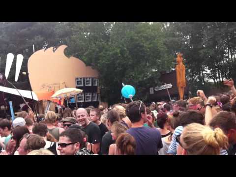 Fusion Festival 2012 - Kombinat 100 with amazing live guitar!!! @Seebühne