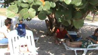 preview picture of video 'Cuba Linda - Playa Rancho Luna, Cienfuegos, enero 2009'