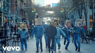 Fenne Lily – “Lights Light Up”