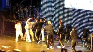 Chris Brown - T-Pain Freeze. Battle. Sydney 08/11/2008