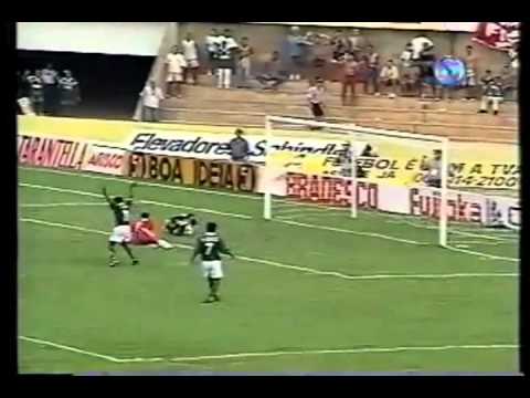INESQUECIVEL - 1996 Goiás vence o Inter por 6 a 3