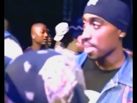 TUPAC AND BIGGIE ON STAGE | FREESTYLE (Rare) | 1993