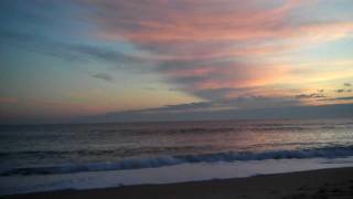 preview picture of video 'Outer Banks Beach Sunrise - Kill Devil Hills'