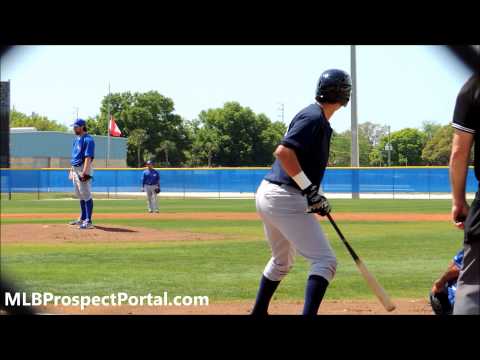 Blue Jays RHP R.A. Dickey vs. Yankees 3B Dalton Smith - Minor League Spring Training 2013