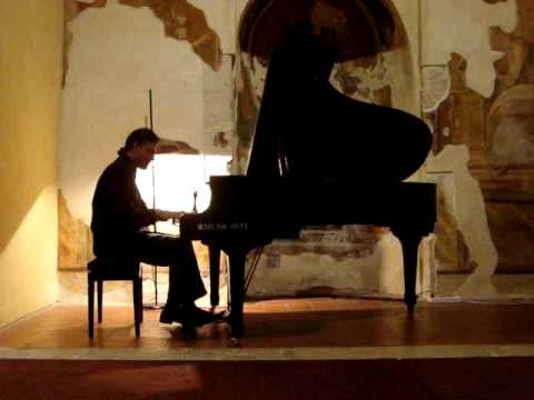 Gonzalo Gravina - TUMP