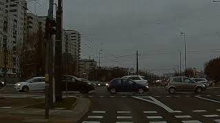 Blokowanie skrzyżowania i szybka reakcja policji