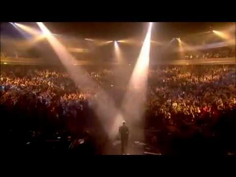 David Gilmour & David Bowie Comfortably Numb "Remember That Night" at Royal Albert Hall 2007