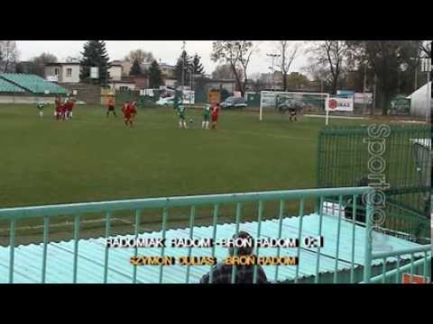 MAŁE DERBY RADOMIA   RADOMIAK RADOM 98    -    BROŃ RADOM 98    2:3