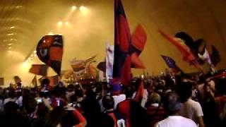 preview picture of video 'Corteo dei tifosi del Genoa per festeggiare il ritorno in Europa'