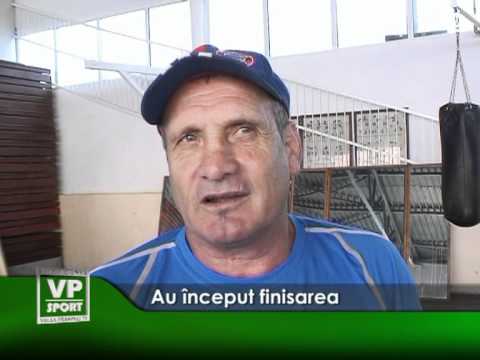 Au început finisarea