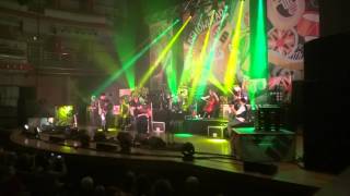 Bellowhead Farewell tour. Birmingham 2016. Hudsons Hornpipe/Parsons Farewell