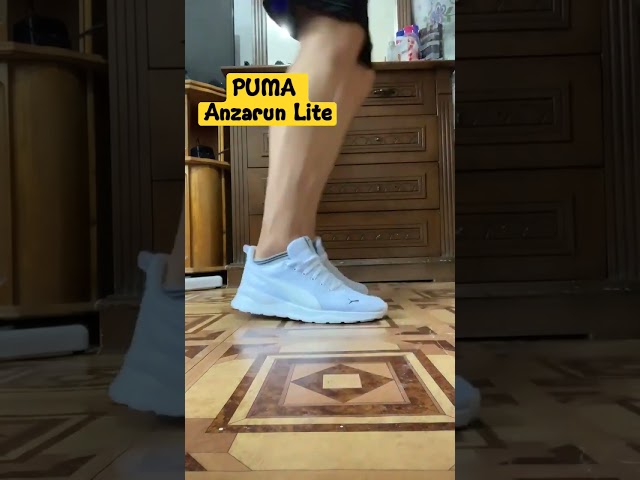 Vídeo relacionado con PUMA Unisex Kids Anzarun Lite Jr Zapatillas, Puma Black Puma White, 39 EU