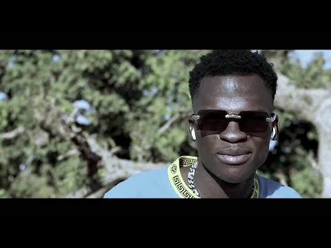 Baniko Abou Flow Feat. Général Ballody - Holalala (Clip Officiel 2023)