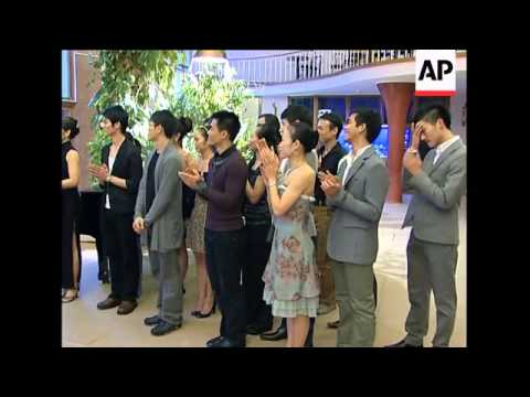 Taiwanese theatre company performs on stage in Moscow