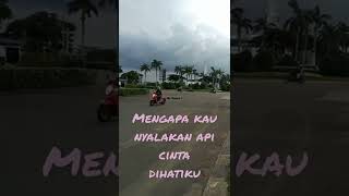 Download lagu mengapa kau nyalakan api cinta di hatiku nike ardila sandiwara cinta mp3