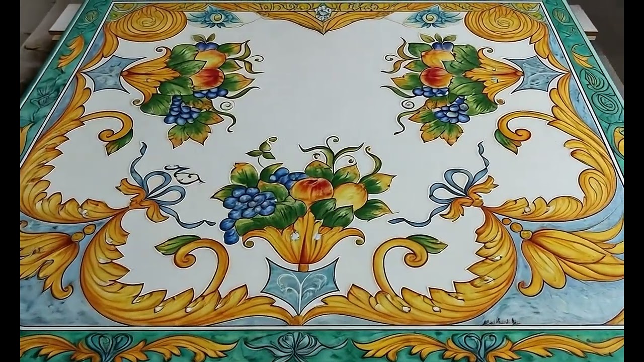 Tavolo in pietra lavica dipinto a mano da esterno ed interno