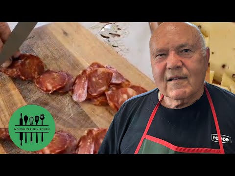 ITALIAN HOMEMADE SALAMI - recipe and tips to make your own. A fun family event