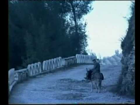 kenge  popullore qytetare  beratase   kenduar nga pali shkarpa te ura me derasa