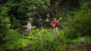 Video zu 'Smelter Under Manen' ansehen Video zu 'Smelter Under Manen' ansehen