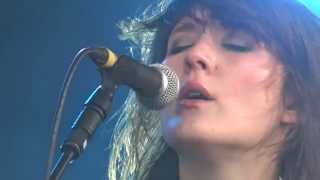 Cate Le Bon - Solitude / Fold The Cloth - End Of The Road Festival 2014