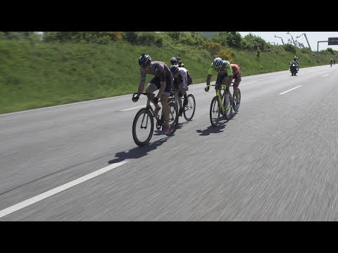 What It's Like to Race Down the German Autobahn on a Bike