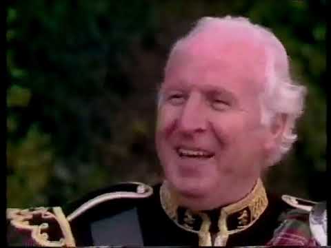 Seumas MacNeill and Alex Duthart