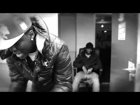 CeeFour -  What's Feeding Me [Studio Video] @itspressplayent