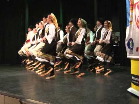 KUD JUGOS Minhen - Igre iz Crne trave (starija grupa) - (Dugino poselo Linc 2015) - (Tv Duga Plus)