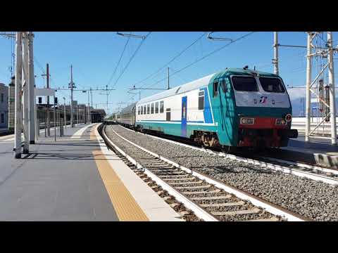 Treno Regionale+Locomotore E464.031 Regionale 21794 Reggio di Calabria Centrale-Rosarno