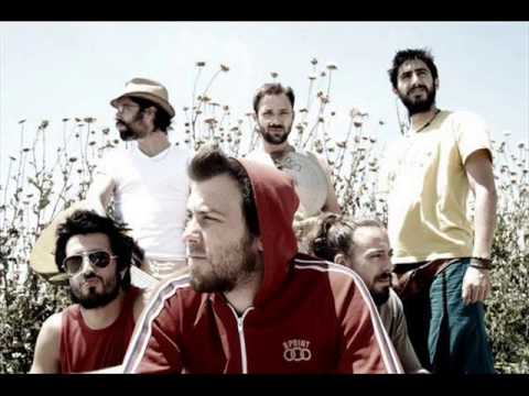 Aslándticos - Escarbando un túnel