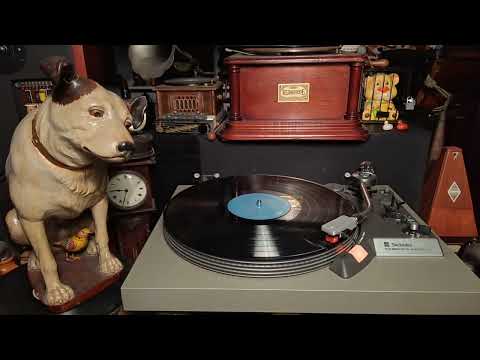 Taking A Chance On Love. Sammy Kaye & His Orchestra. Vocal: The Three Kadets. Recorded in 1943.