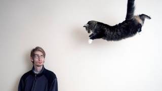 How To Photograph A FLYING CAT