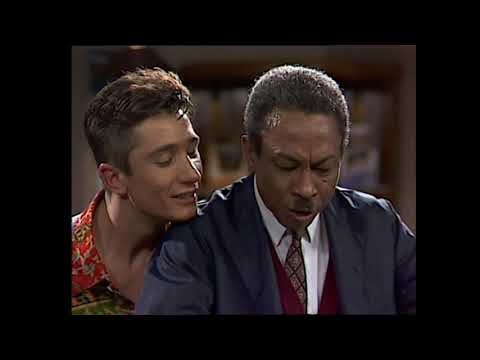 Desmond's S2E10  (Here Comes De Sun)