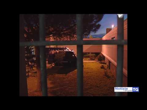 2017-03-07 PRATO - DUE AGENTI PENITENZIARI AGGREDITI E FERITI DA DETENUTO