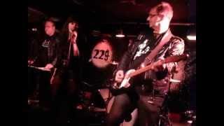 The Flatmates - Shimmer (Live @ 229, London, 27/09/13)